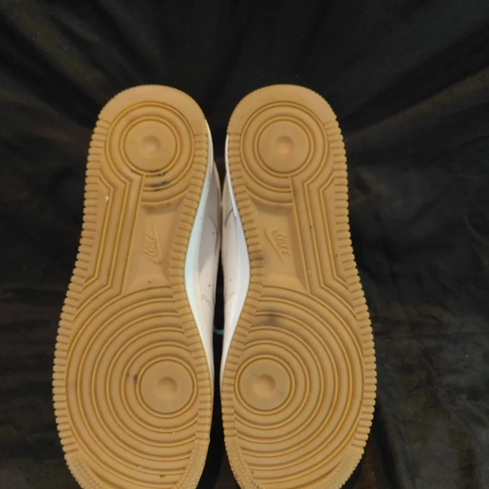 Nike White Sneakers with Tan Sole